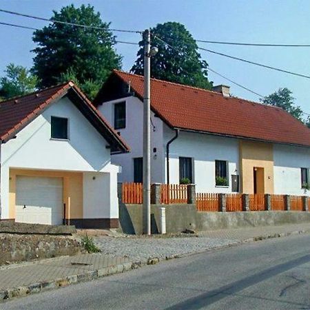 Apartman V Pensionu U Holzaepfelu Červený Kostelec Екстериор снимка